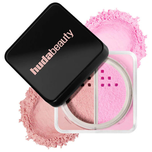 HUDA BEAUTY
Easy Bake Loose Powder Brightening + Correcting Duo