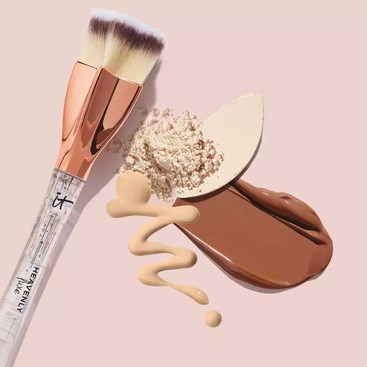 It Cosmetics Heavenly Luxe Superstar Flawless Foundation Brush