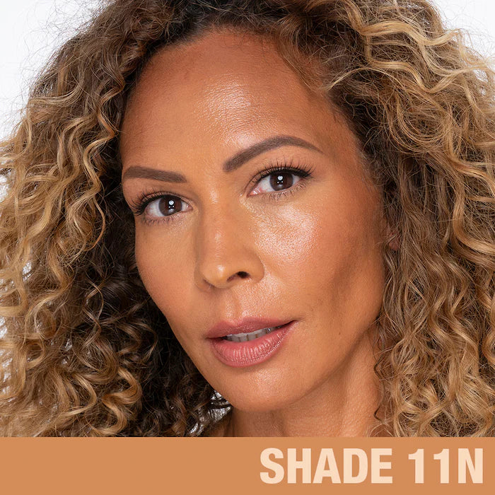 Charlotte Tilbury Beautiful Skin Medium Coverage Liquid Foundation with Hyaluron