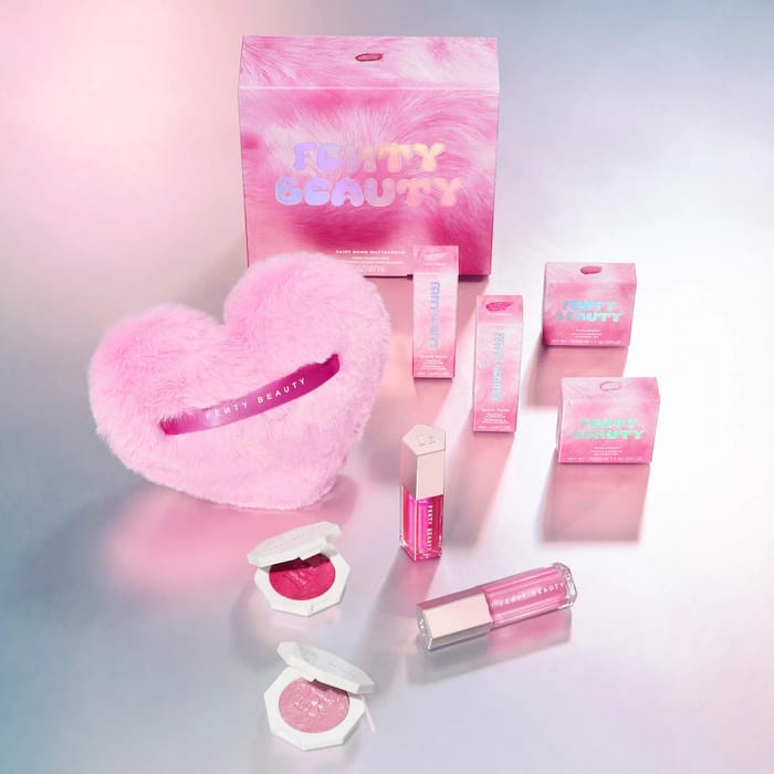 FENTY BEAUTY FAIRY BOMB WATTACRUSH HEART-SHAPED SHIMMER PUFF