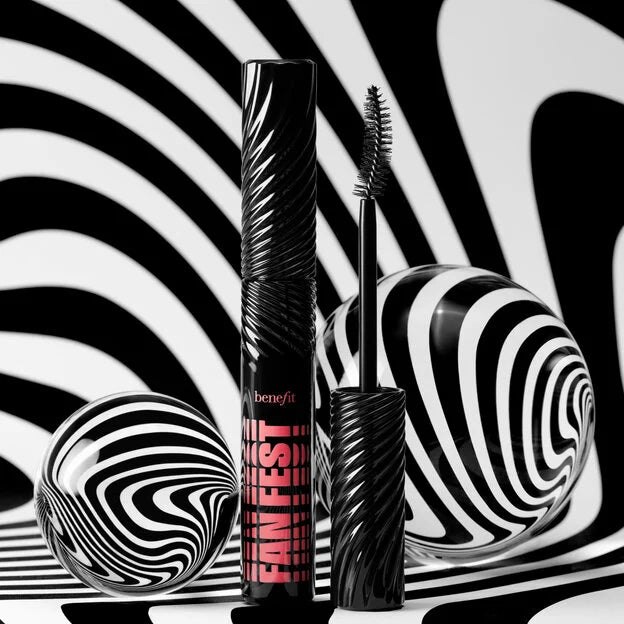 BENEFIT Fan FestFanning & volumizing Mascara