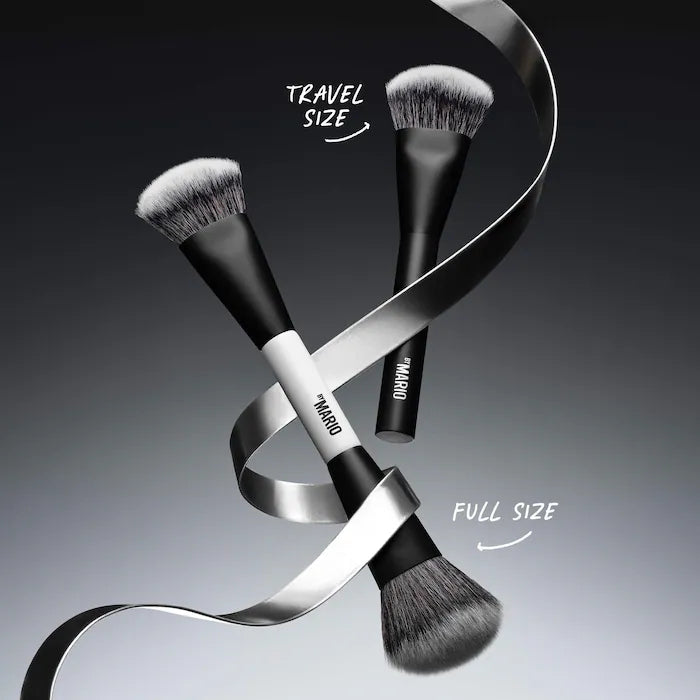 MAKEUP BY MARIO 
Mario's Essential Cosmetic Brush Set