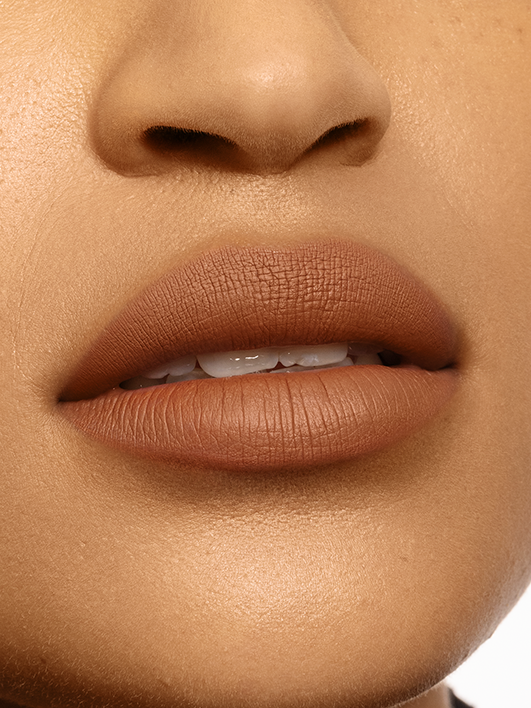 Matte Fix Lip Pencil
Long-Lasting Matte Lip Liner- Shameless