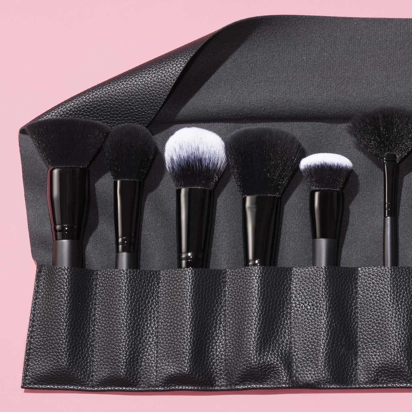 e.l.f 17-Piece Ultimate Makeup Brush Set & Travel Roll