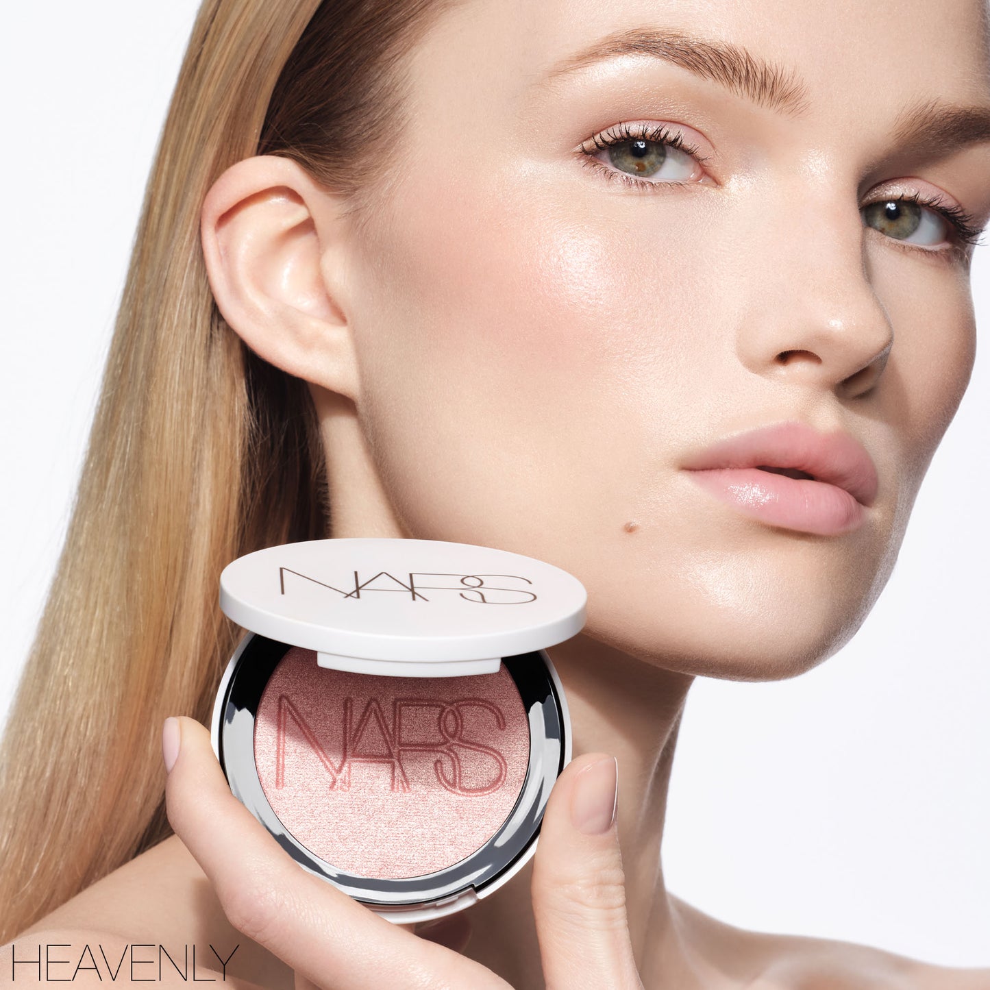 NARS Light Reflecting™ Luminizing Powder